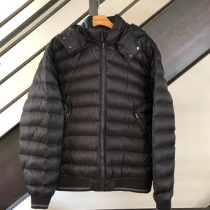 Men’s Lululemon Get Up Get Down puffy jacket